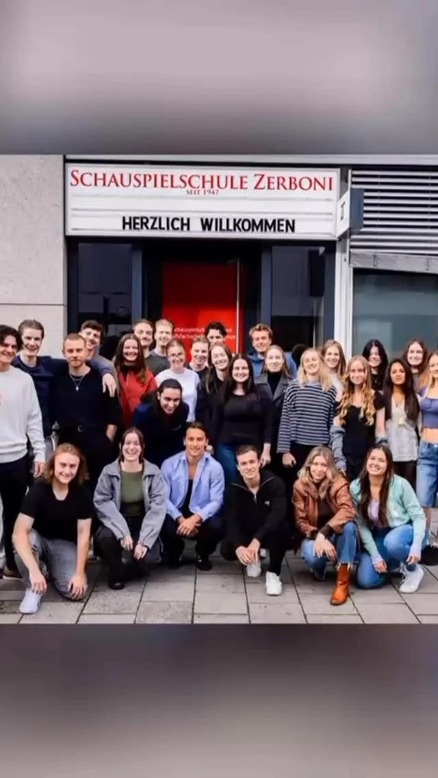 Instagram post from schauspielschulezerboni. This post is in position 6.