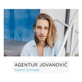 Instagram post from schauspielschulezerboni. This post is in position 3.
